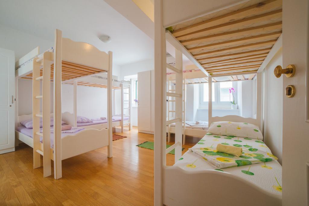 بيت شباب Cheap Sleep Marinero (Adults Only) هفار المظهر الخارجي الصورة